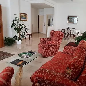 Сasa de vacaciones Interno13bari, Bari