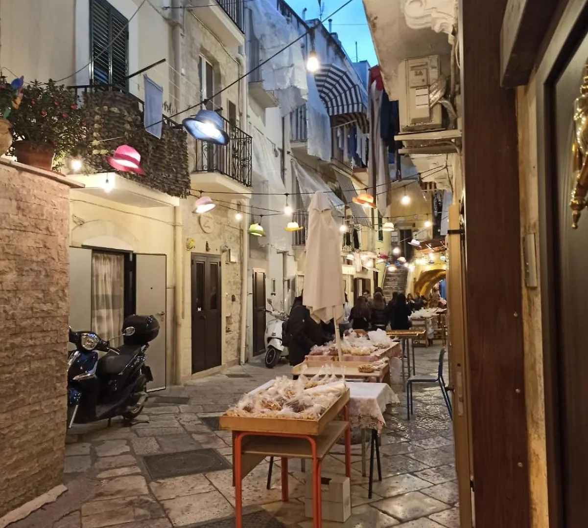 Corte Barone Bari 0*,  Italy
